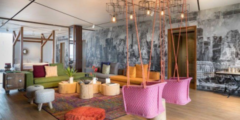 Černobílá grafika v interiéru: návrhová doporučení a pravidla harmonie